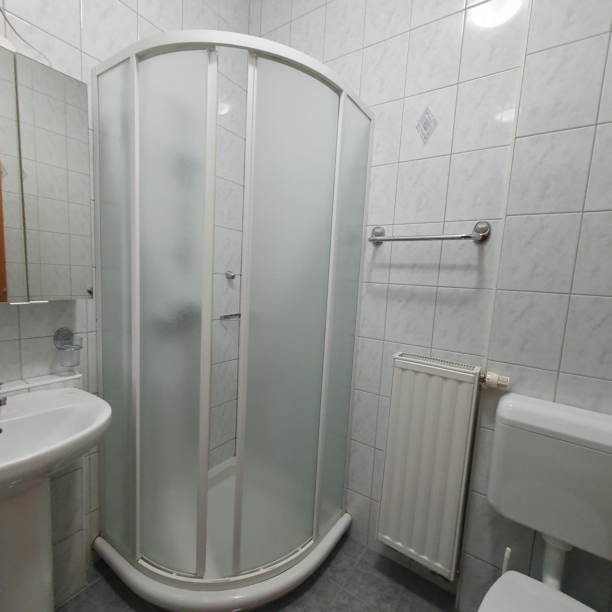 בובק Apartments Rombon מראה חיצוני תמונה