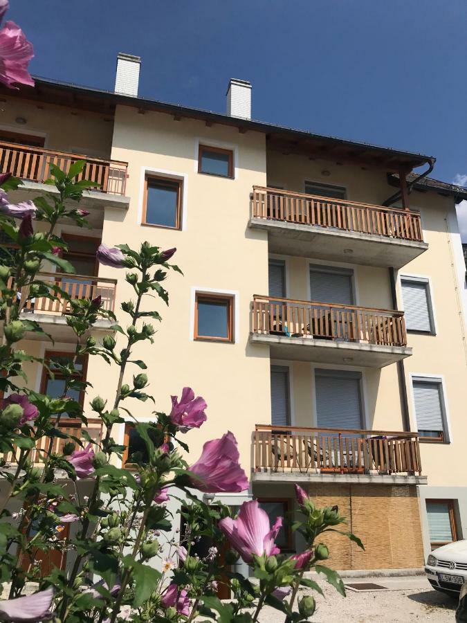 בובק Apartments Rombon מראה חיצוני תמונה