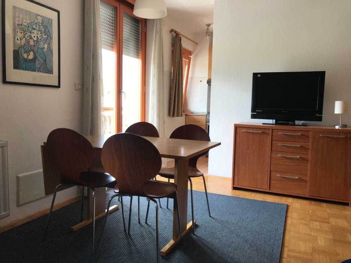 בובק Apartments Rombon מראה חיצוני תמונה